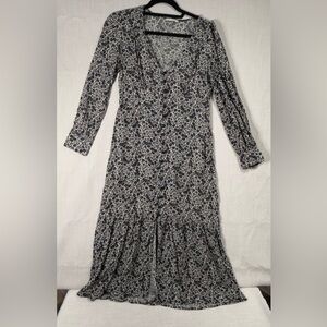 Ese o ese Long Sleeve Floral Dress midi dress / V-neckline, button down